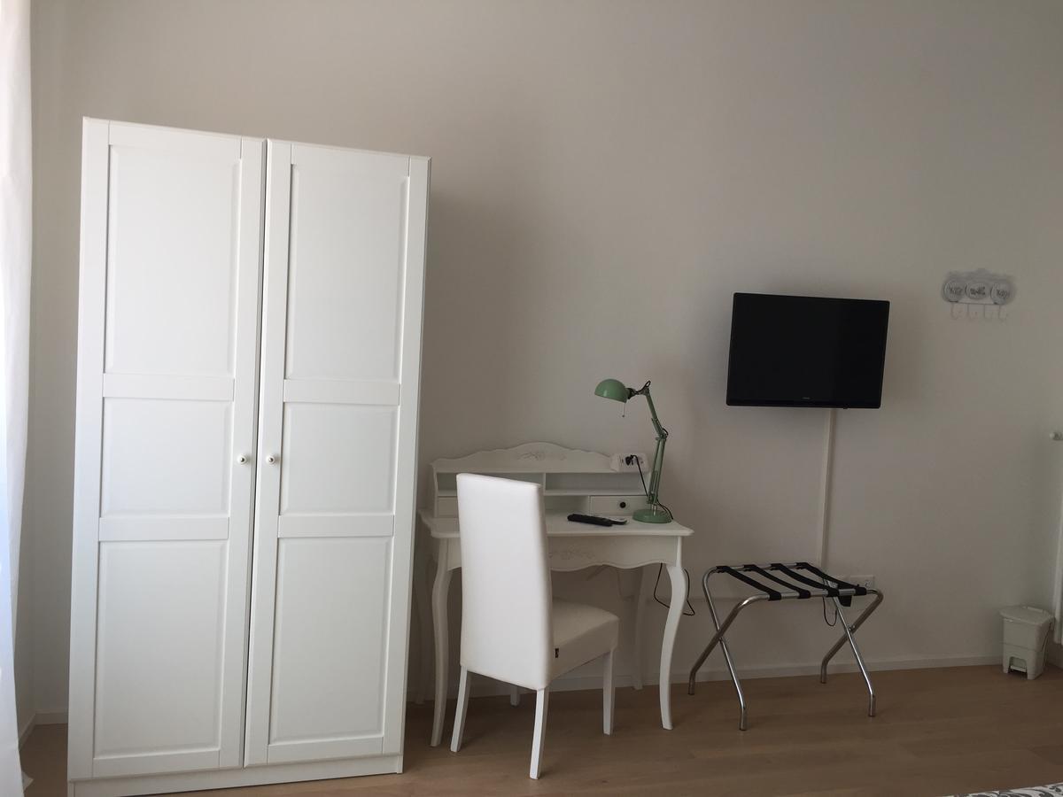 Dante Rooms And Apartment เตรนโต ภายนอก รูปภาพ