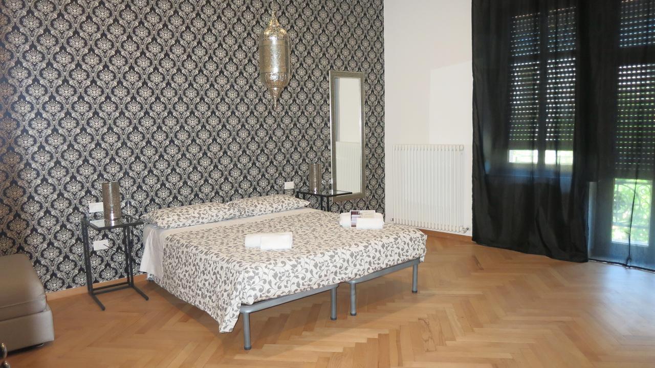 Dante Rooms And Apartment เตรนโต ภายนอก รูปภาพ