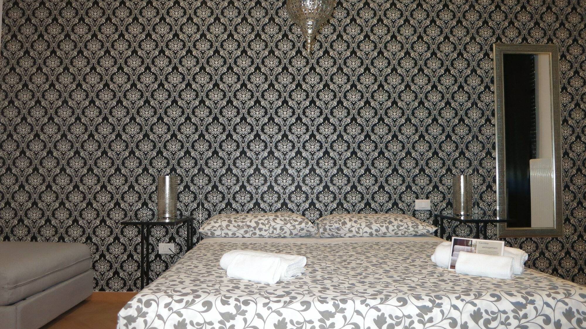 Dante Rooms And Apartment เตรนโต ภายนอก รูปภาพ